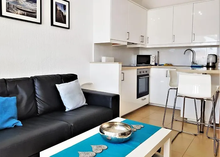 Edificio Verdemar - Stunning 1 Bed With Pool & Sea Views Lägenhet Nerja