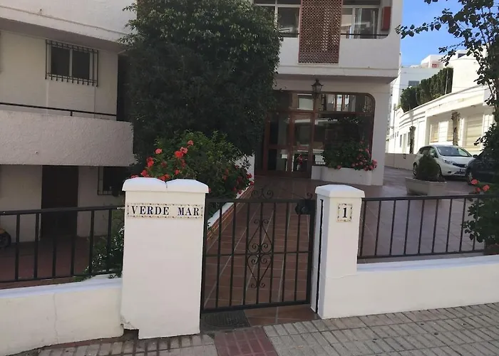 Lägenhet Edificio Verdemar - Stunning 1 Bed With Pool & Sea Views Nerja