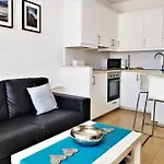 Edificio Verdemar - Stunning 1 Bed With Pool & Sea Views דירה נרחה