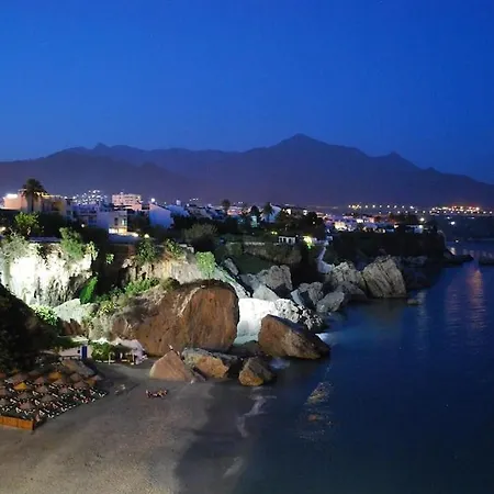 Apartamento Edificio Verdemar - Stunning 1 Bed With Pool & Sea Views Nerja