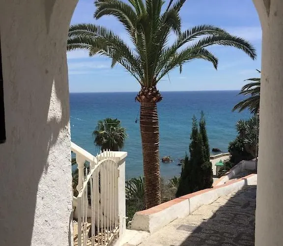 Edificio Verdemar - Stunning 1 Bed With Pool & Sea Views *