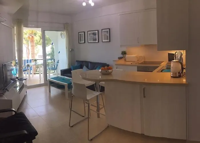 Edificio Verdemar - Stunning 1 Bed With Pool & Sea Views *