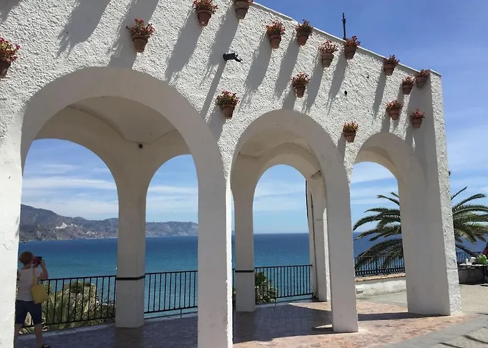 Edificio Verdemar - Stunning 1 Bed With Pool & Sea Views 公寓 内尔哈