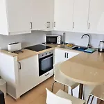 Edificio Verdemar - Stunning 1 Bed With Pool & Sea Views